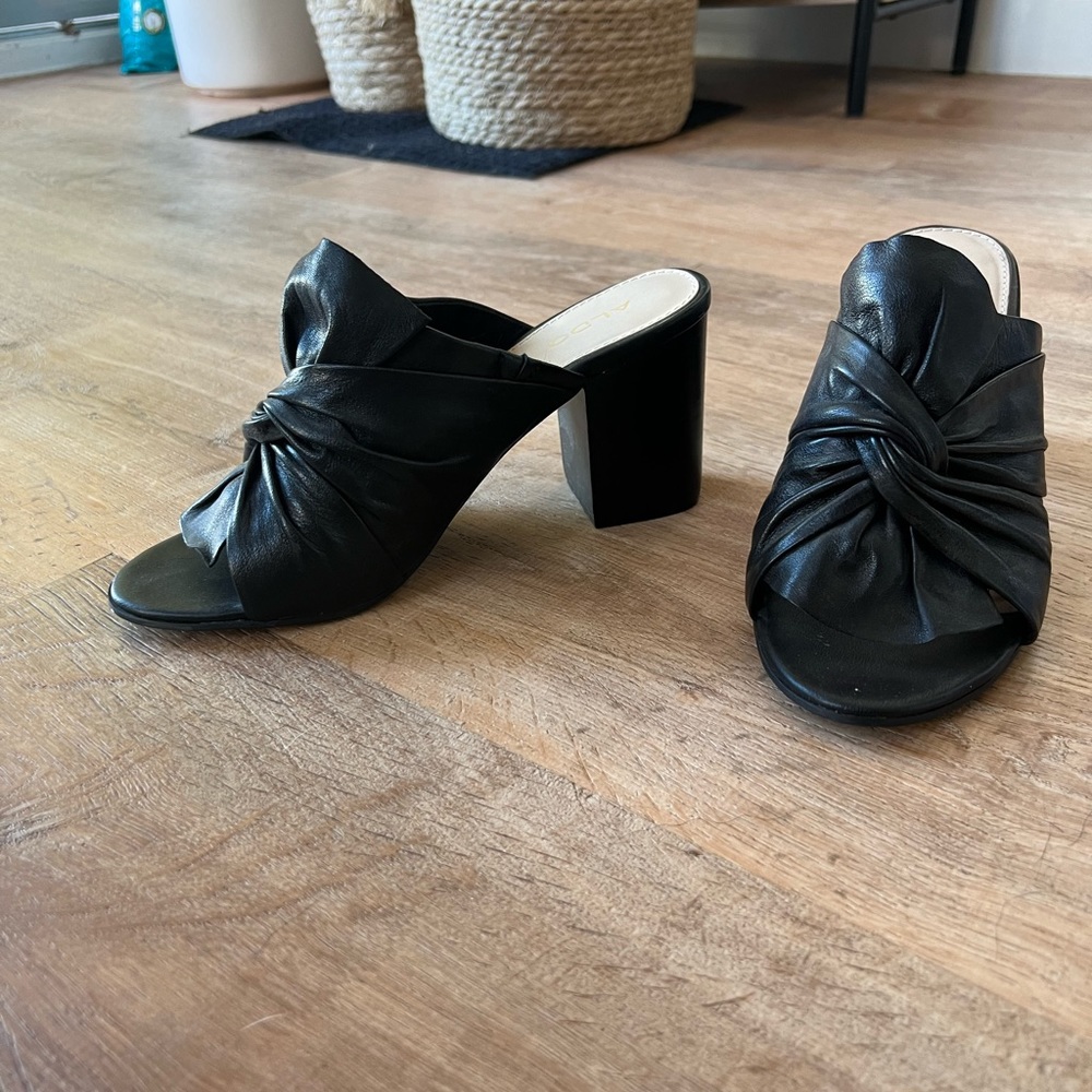 Aldo mule black heels
